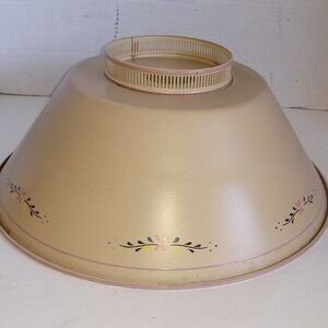 Mid-Century Colonial Style Tan w Tole Painting Metal Lamp Shade 15.5"